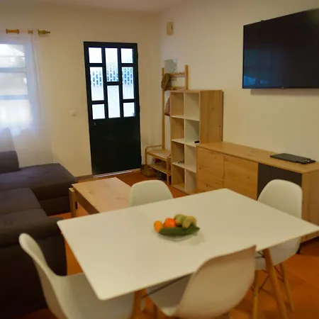 公寓 Rita's House 蓬塔德尔加达