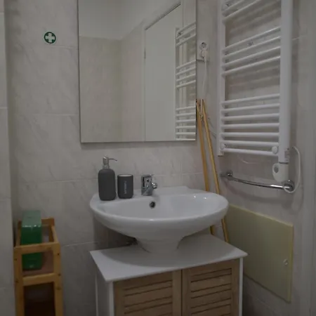 Rita's House * 蓬塔德尔加达